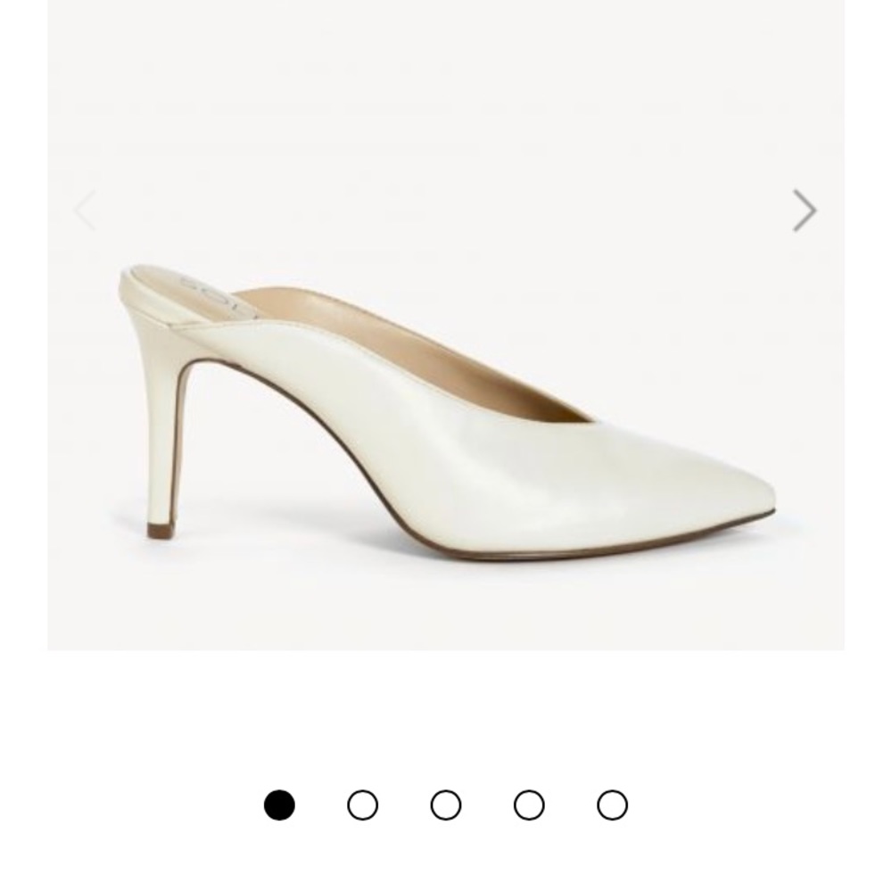 Sole society Bethenia mule 8.5 ivory / white color